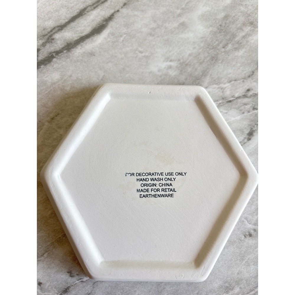 Unbranded Hexagon Decorative Tray White Good Earthenware Unique decoration - Picture 5 of 6